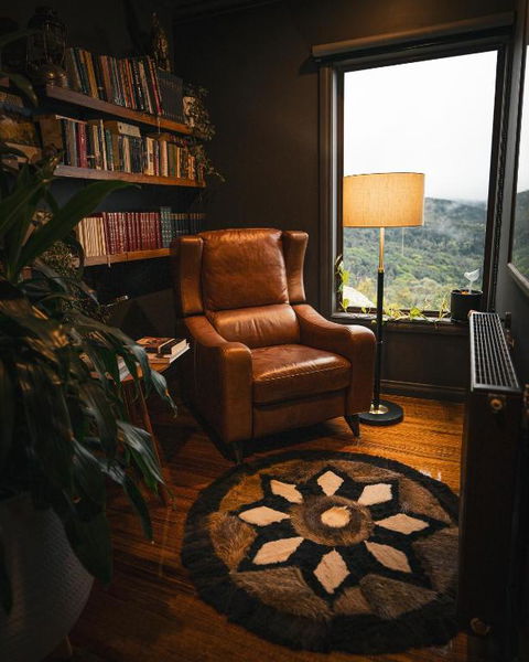 THE KEEP - Tasmania - Holiday Cairns 1