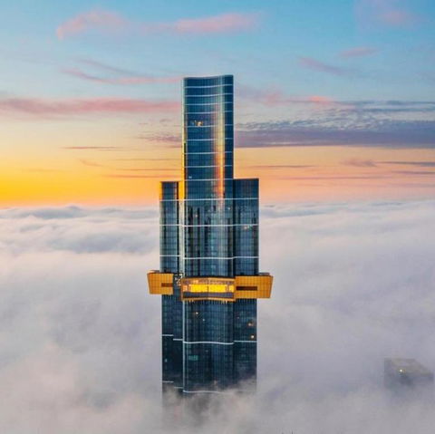 THE SKYVIEW - Australia 108 Apartments - Holiday Cairns 1