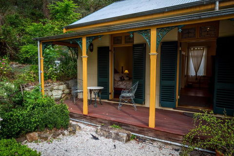 Tizzana Winery Bed And Breakfast - Holiday Cairns 3