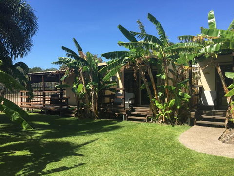 Wongai Beach Hotel - Holiday Cairns 2
