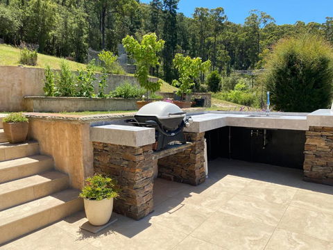Yarra Valley Country Escape - Holiday Cairns 3
