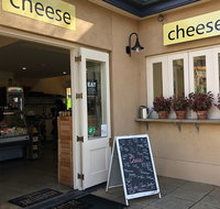 Small Group Adelaide Hills and Hahndorf Hideaway Tour from Adelaide - Holiday Cairns