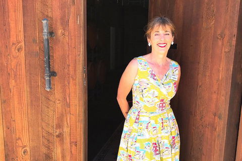 Tipple Of Gin Experience Tour - Holiday Cairns 0
