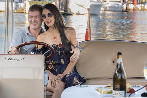 2-Hour Self-Drive Boat Hire On The Yarra River - Holiday Cairns 5