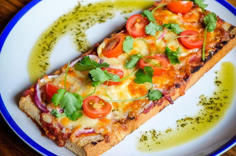 Food Tour Melbourne - St Kilda - Holiday Cairns 1
