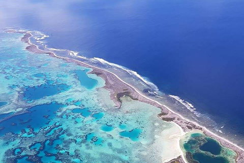 Abrolhos Islands Fixed-Wing Scenic Flight - Holiday Cairns 5