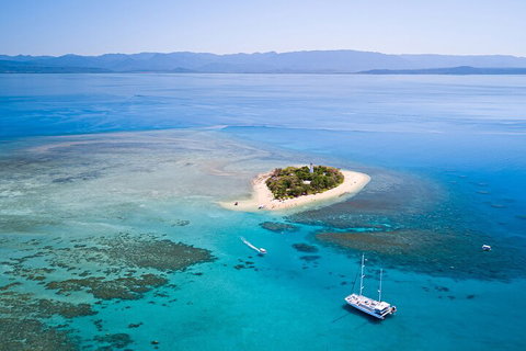 Ultimate 3-Day Great Barrier Reef Cruise Pass - Holiday Cairns 2