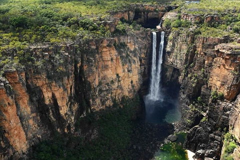 7 Days Darwin, Kakadu National Park, Katherine Gorge Touring Package - Holiday Cairns 0