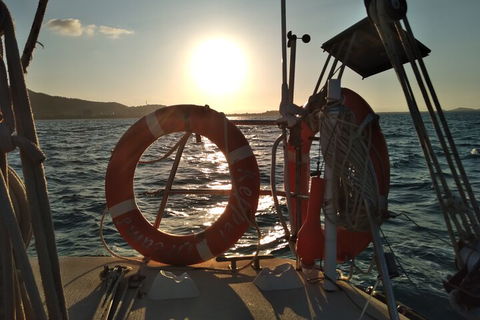 Townsville Small Group Early Morning Sailing Cruise Boat Tour Charter Hire - Holiday Cairns 0