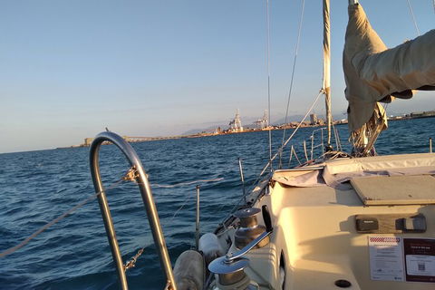 Townsville Small Group Early Morning Sailing Cruise Boat Tour Charter Hire - Holiday Cairns 2