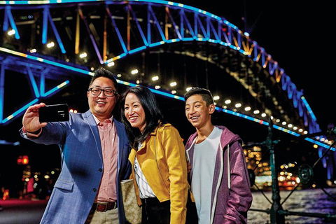 Sydney By Night - Private Luxury Night Tour - Holiday Cairns 5