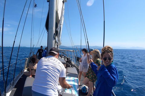 Ocean Free Green Island & Great Barrier Reef Snorkel Cruise, Cairns 25 Guests - Holiday Cairns 3