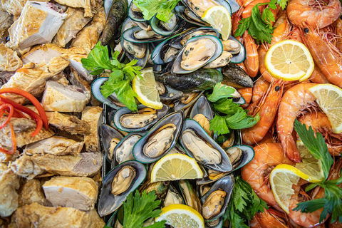 Dinner Buffet Cruise On The Gold Coast - Holiday Cairns 1