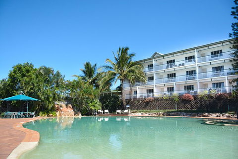 Fraser Explorer K'gari 2-Day Tour - Holiday Cairns 0