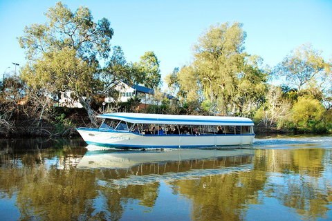 Torrens River Cruise In Adelaide - Holiday Cairns 3