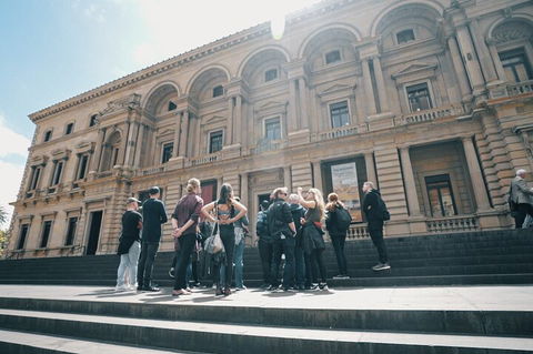 Welcome To Melbourne - Holiday Cairns 2