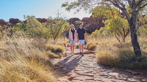 Kings Canyon Guided Rim Walk - Holiday Cairns 4
