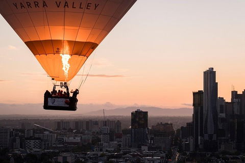 Melbourne Balloon Flight At Sunrise - Holiday Cairns 5