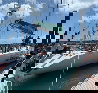 2-Night Whitsundays Sailing Cruise incl. Whitehaven Beach  Great Barrier Reef - Holiday Cairns