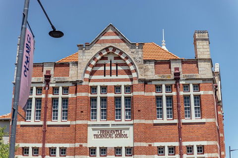 Private City Kickstart Tour: Fremantle Icons & Gems Of Perth - Holiday Cairns 1