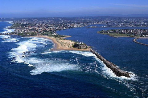 25-30 Minute Newcastle & Macquarie Helicopter Shared Flight - Holiday Cairns 1