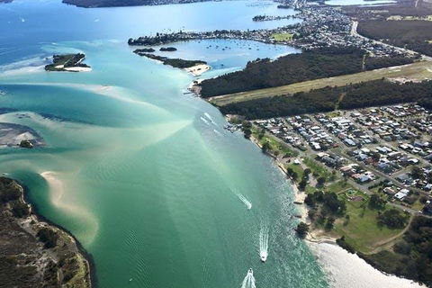 25-30 Minute Newcastle & Macquarie Helicopter Shared Flight - Holiday Cairns 3